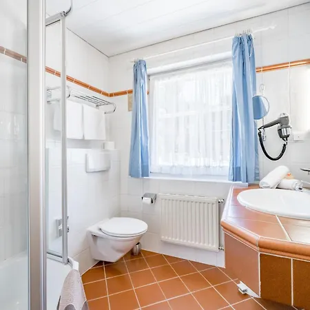 Otel Inntaler Hof Mösern